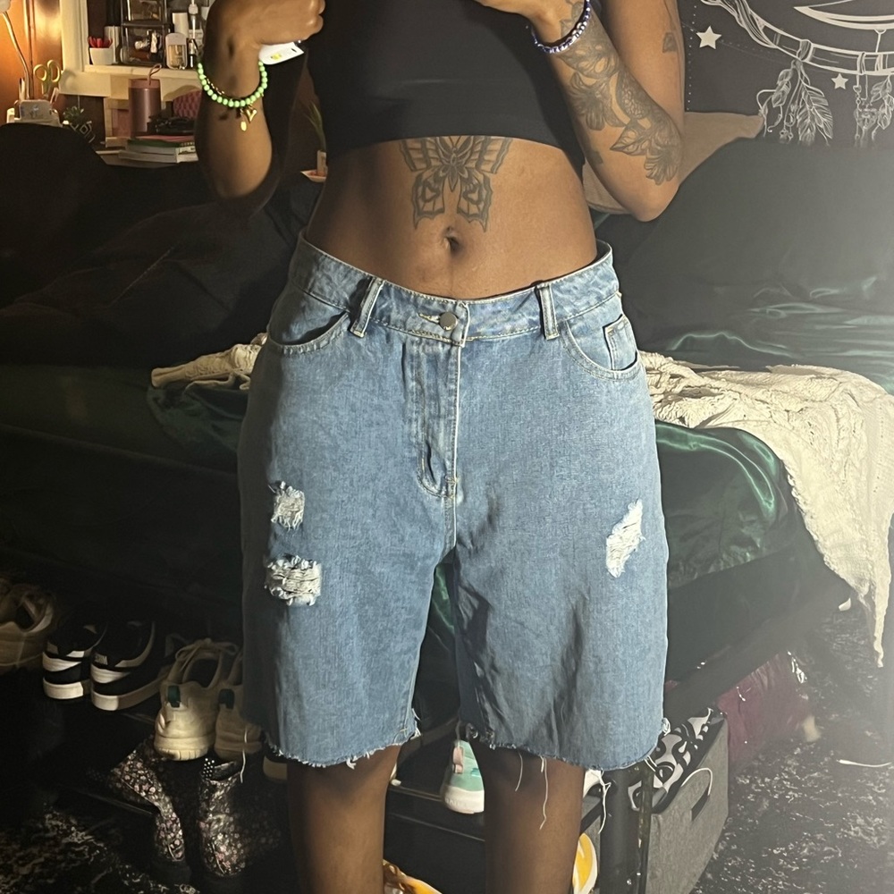 Ripped Raw Hem Denim Shorts